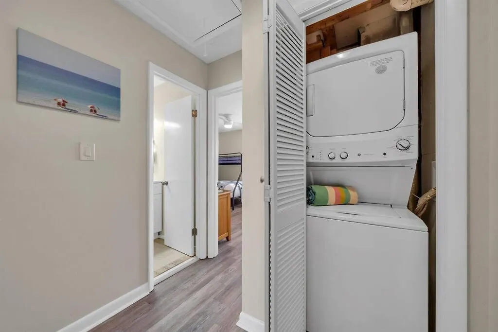 Summerhouse #7 Beach Dreams Destin Apartment